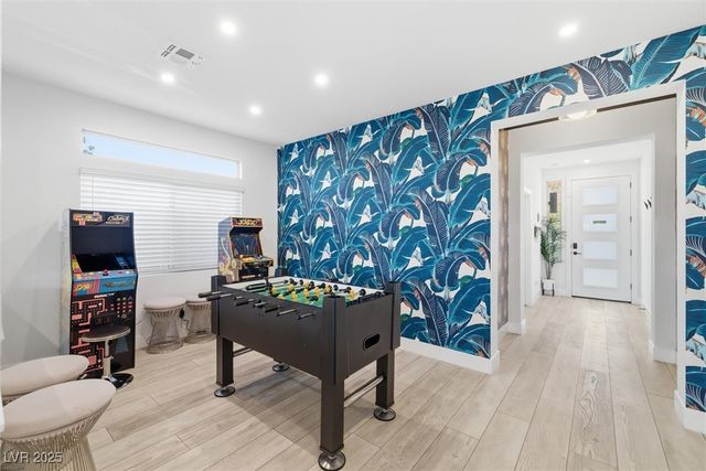 7110 Moss Hill Avenue, Las Vegas, NV 89113