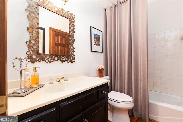 135 Lazy Laurel Chase, Roswell, GA 30076