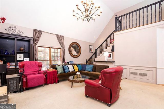 135 Lazy Laurel Chase, Roswell, GA 30076