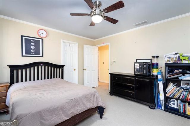 135 Lazy Laurel Chase, Roswell, GA 30076