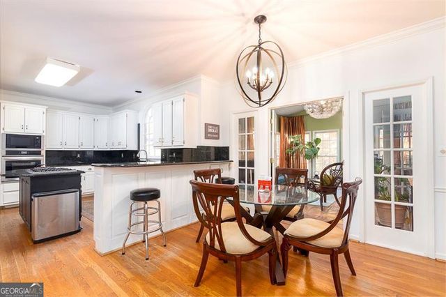 135 Lazy Laurel Chase, Roswell, GA 30076