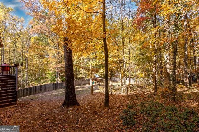 135 Lazy Laurel Chase, Roswell, GA 30076