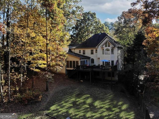 135 Lazy Laurel Chase, Roswell, GA 30076