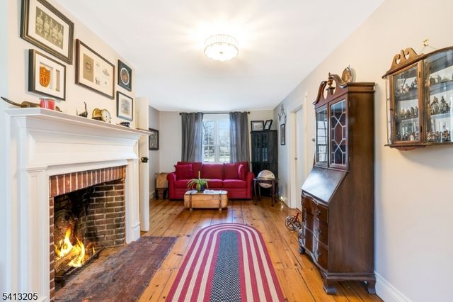 962 Old York Rd, Branchburg Twp., NJ 08853