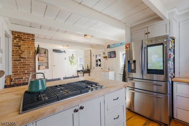 962 Old York Rd, Branchburg Twp., NJ 08853