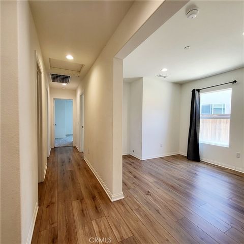16625 Indian Summer, Victorville, CA 92395