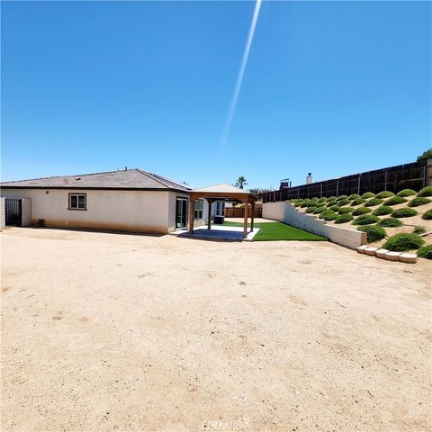 16625 Indian Summer, Victorville, CA 92395