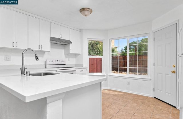 2119 Meadowlark Ln, Oakley, CA 94561