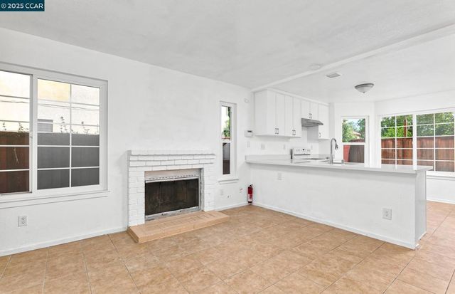 2119 Meadowlark Ln, Oakley, CA 94561