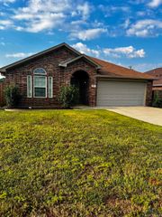 204 Cordoba Trail, Longview, TX 75605