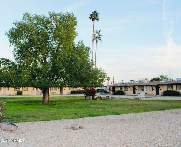 10343 W PEORIA Avenue, Sun City, AZ 85351
