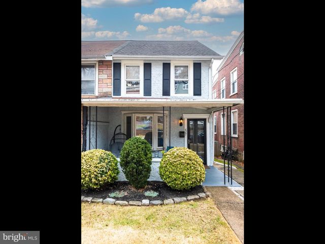 627 FORD ST, Conshohocken, PA 19428