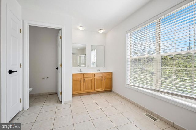 2741-38 TILTON ST, Philadelphia, PA 19134