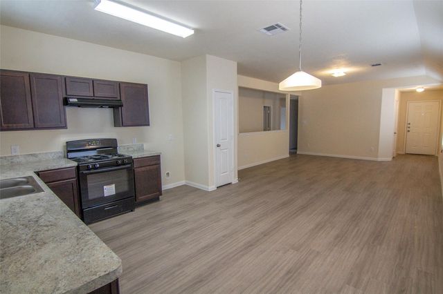 964 River Sage Court, La Marque, TX 77568