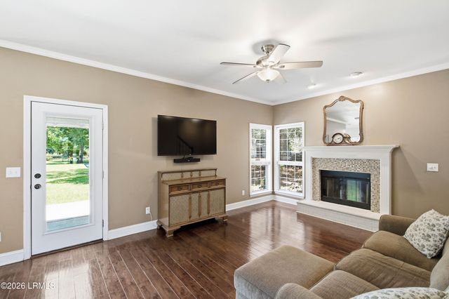 32 Christine Drive, Beaufort, SC 29907