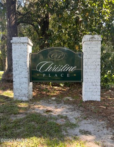 32 Christine Drive, Beaufort, SC 29907