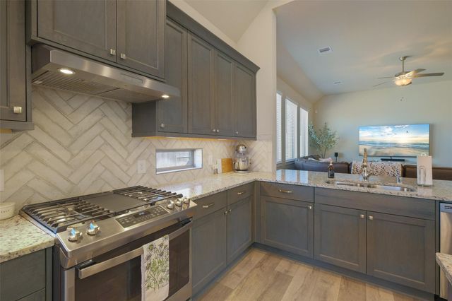 29922 Violet Crest Court, Fulshear, TX 77423