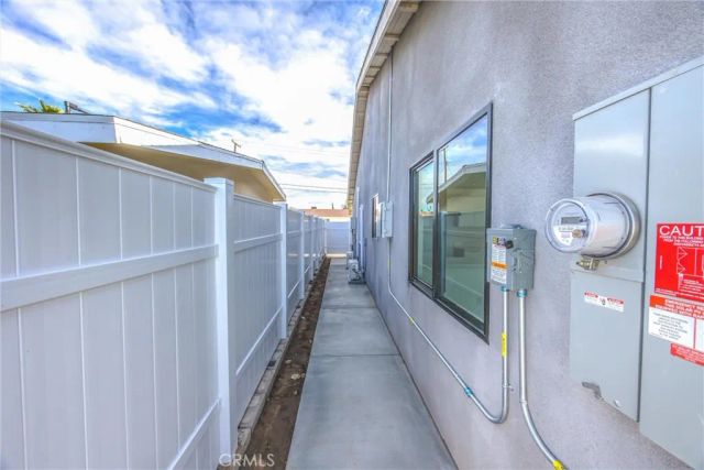 1243 N California, Beaumont, CA 92223