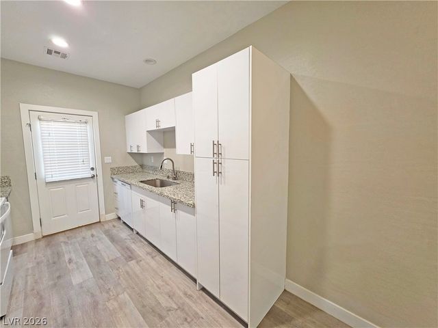 1121 Sixshooter Avenue 4, Pahrump, NV 89048