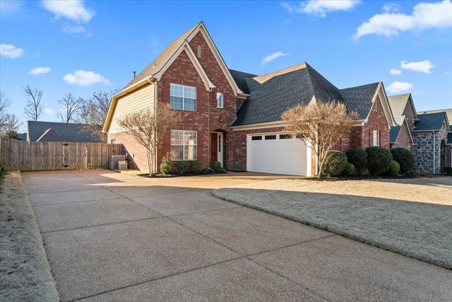 9605 MISTY KNOLL DR, Memphis, TN 38016