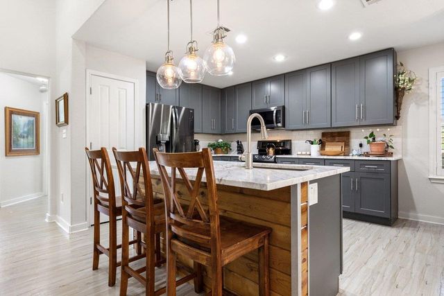 2003 Rain Water DR, Austin, TX 78734