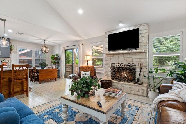 2003 Rain Water DR, Austin, TX 78734