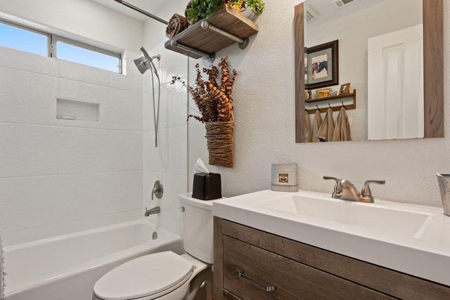 2003 Rain Water DR, Austin, TX 78734