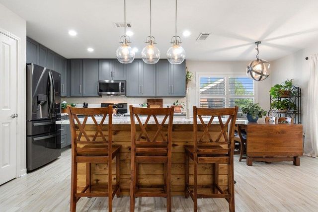 2003 Rain Water DR, Austin, TX 78734