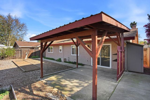 11033 Cilker River Way, Rancho Cordova, CA 95670