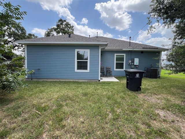 2323 Oakdale Street, Houston, TX 77004