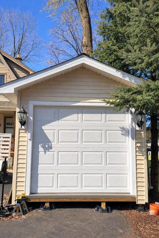 4827 Riverside ROAD, Waterford, WI 53185