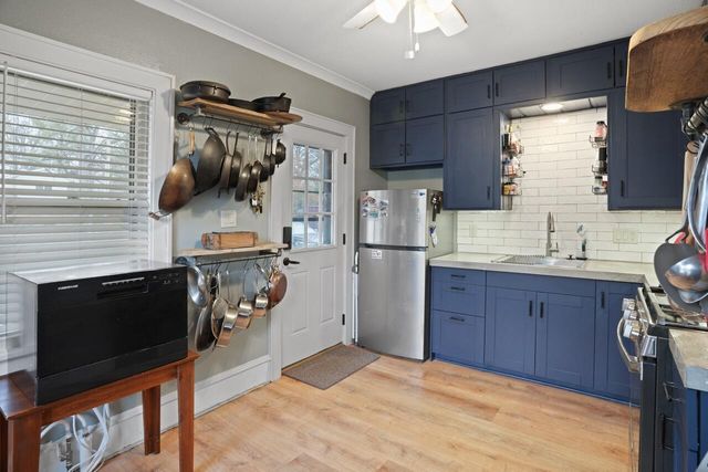 4827 Riverside ROAD, Waterford, WI 53185