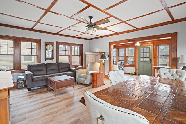 4827 Riverside ROAD, Waterford, WI 53185