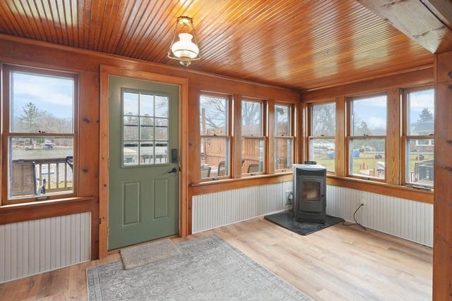 4827 Riverside ROAD, Waterford, WI 53185