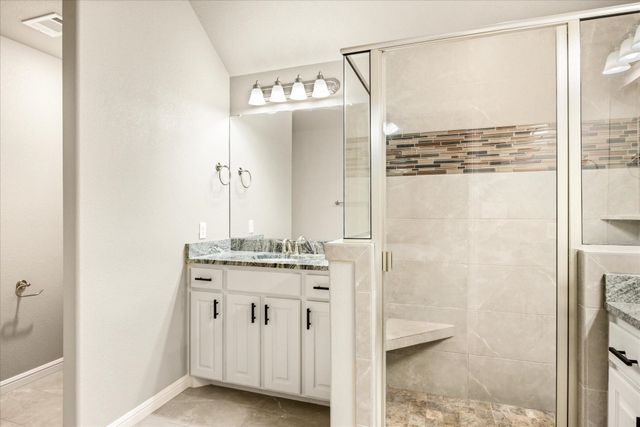3331 Arrow Creek Drive, Granbury, TX 76049