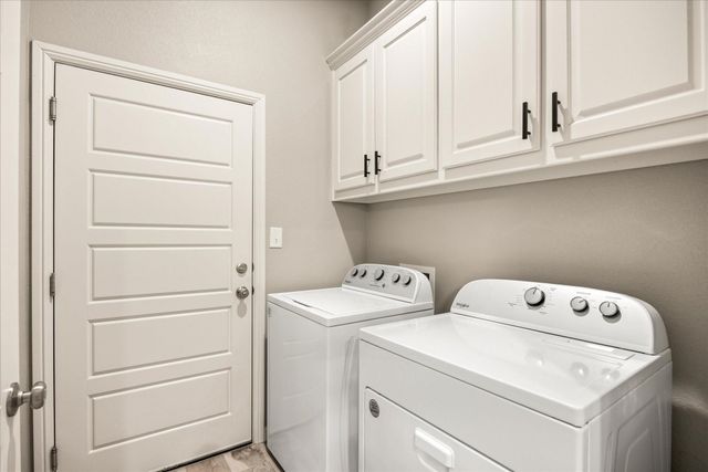 3331 Arrow Creek Drive, Granbury, TX 76049