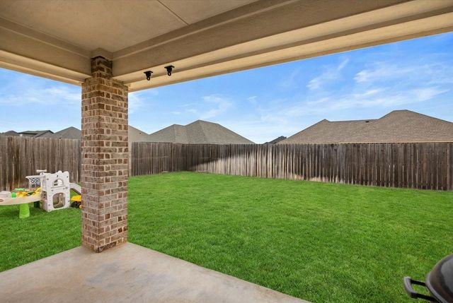 3331 Arrow Creek Drive, Granbury, TX 76049