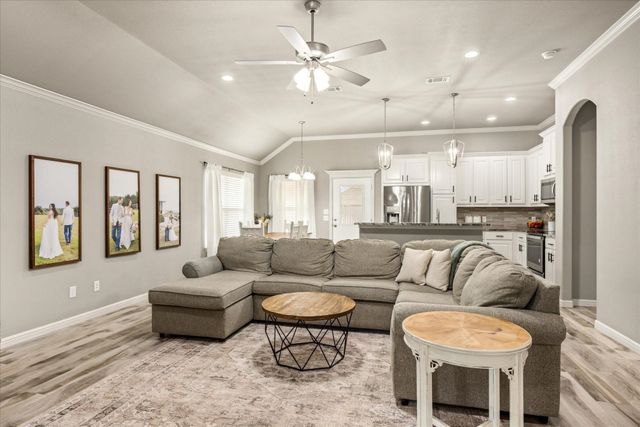 3331 Arrow Creek Drive, Granbury, TX 76049