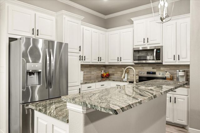 3331 Arrow Creek Drive, Granbury, TX 76049