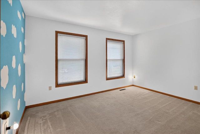 6 Fredericksburg Court, Madison, WI 53718