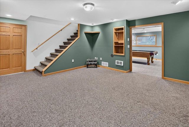 6 Fredericksburg Court, Madison, WI 53718