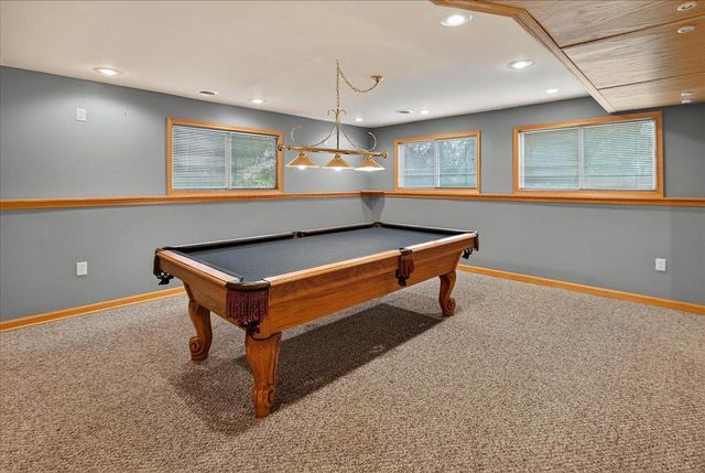 6 Fredericksburg Court, Madison, WI 53718