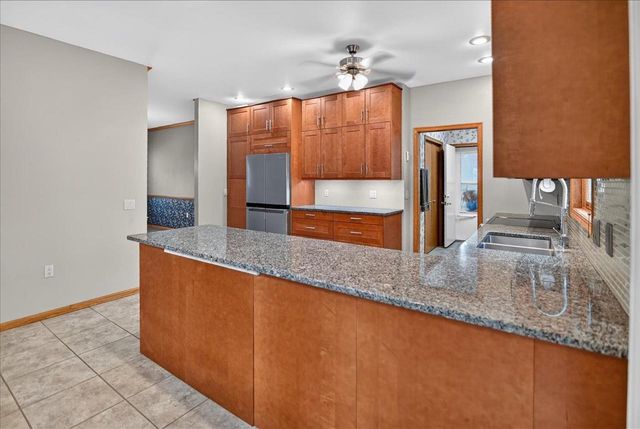 6 Fredericksburg Court, Madison, WI 53718