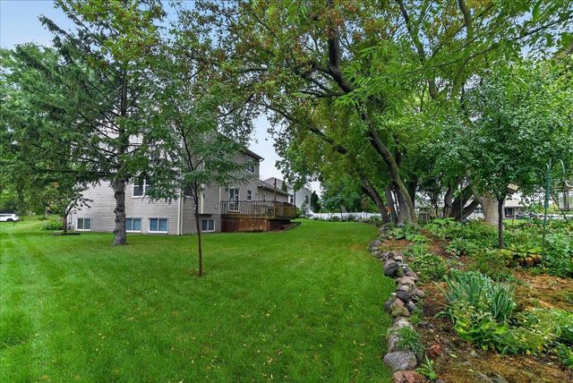 6 Fredericksburg Court, Madison, WI 53718