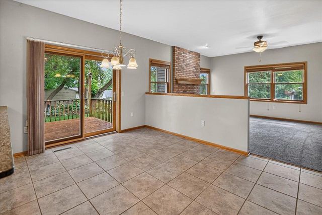 6 Fredericksburg Court, Madison, WI 53718