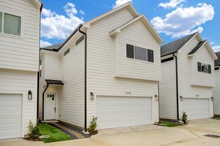 1230 Mcneil Street, Houston, TX 77009