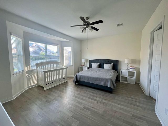 914 Windy Garden Way, Richmond, TX 77406