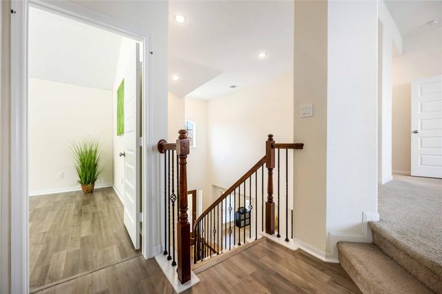 914 Windy Garden Way, Richmond, TX 77406