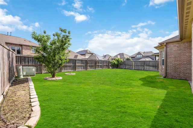 914 Windy Garden Way, Richmond, TX 77406