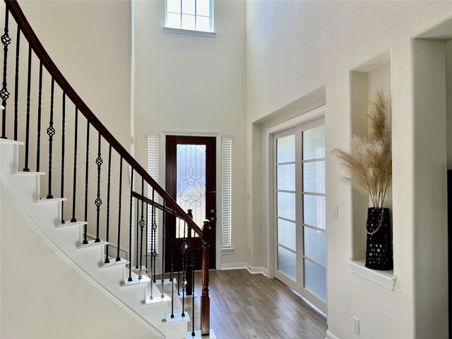 914 Windy Garden Way, Richmond, TX 77406